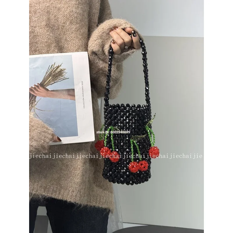 New Spring Summer Cherry Acrylic Handwoven Handbag Ins Design Lightweight Fashion Versatile Bead Bag Customizable for Wholesale
New Spring Summer Cherry Acrylic Handwoven Handbag Ins Design Lightweight Fashion Versatile Bead Bag Customizable for Wholesale