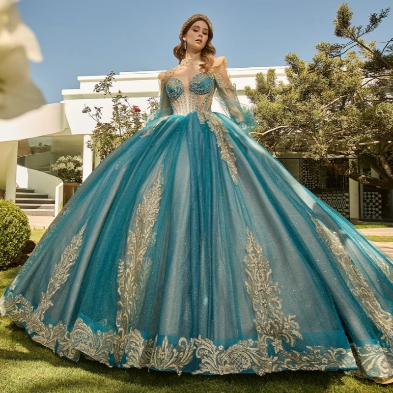 Голубое блестящее платье принцессы Sweet 16, платье Quinceanera, платья с аппликацией, кружевной корсет с бусинами, тюлевые платья для вечеринки, дня рождения, 15
Голубое блестящее платье принцессы Sweet 16, платье Quinceanera, платья с аппликацией, кружевной корсет с бусинами, тюлевые платья для вечеринки, дня рождения, 15