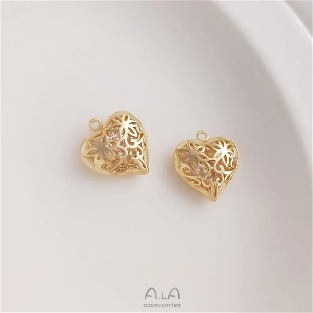 Hollow-in Zircon Flower Rattan Peach Heart Pendant 14K Bag Gold Color-preservation Pendant Diy Bracelet Necklace Jewelry Pendant
Hollow-in Zircon Flower Rattan Peach Heart Pendant 14K Bag Gold Color-preservation Pendant Diy Bracelet Necklace Jewelry Pendant