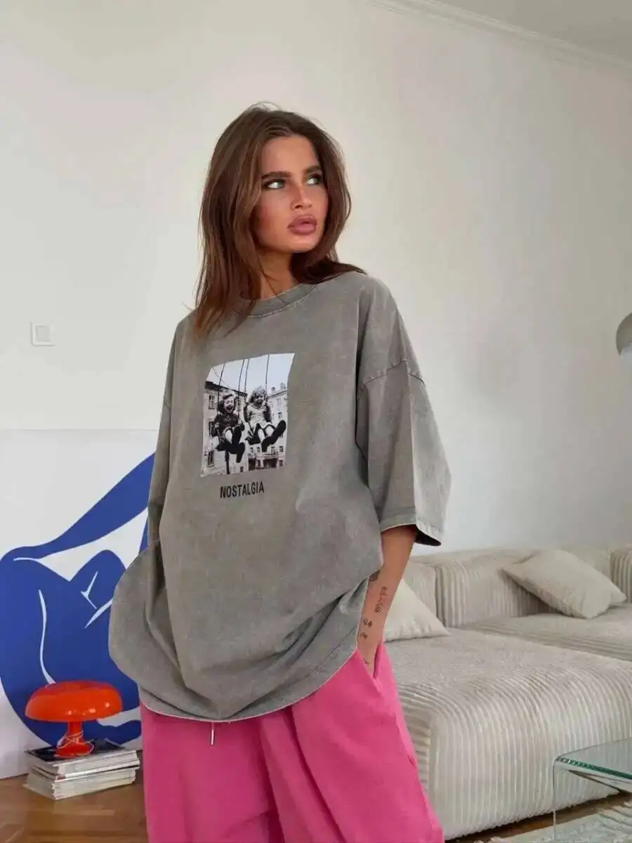 Женская футболка из 100% хлопка с ретро-принтом, мужская винтажная футболка с коротким рукавом и восковой печатью, модные свободные футболки для женщин MQ7W
Женская футболка из 100% хлопка с ретро-принтом, мужская винтажная футболка с коротким рукавом и восковой печатью, модные свободные футболки для женщин MQ7W