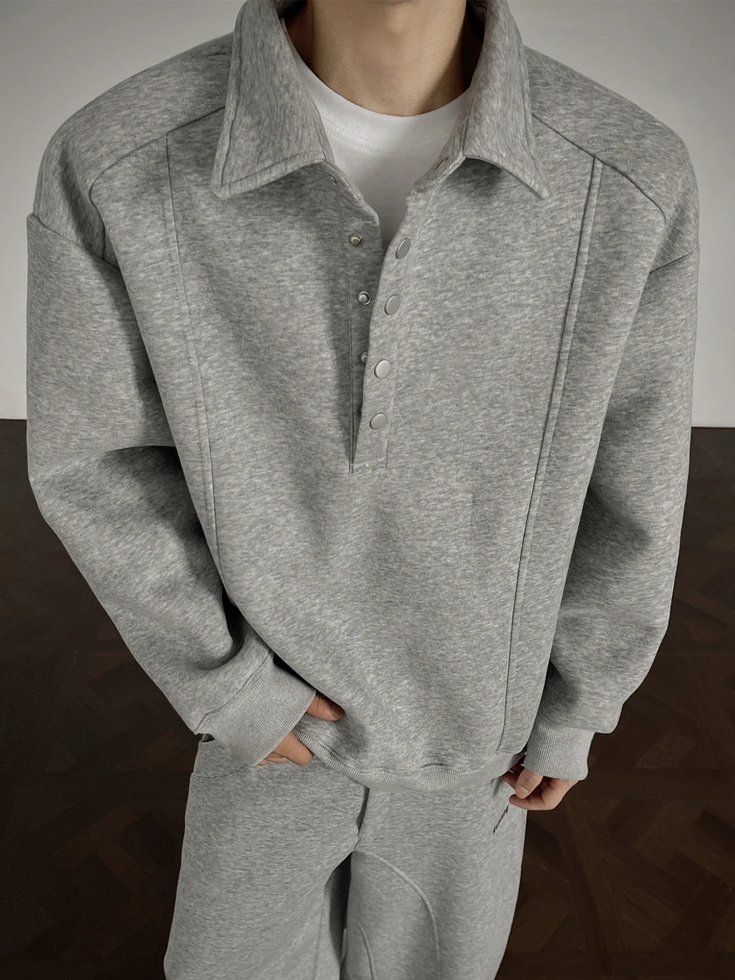 y American Sle Casual Men's Hoodie Autumn Faion Loose Fit Comfortable Breathable Anti-Wrinkle Wear Resistant
y American Sle Casual Men's Hoodie Autumn Faion Loose Fit Comfortable Breathable Anti-Wrinkle Wear Resistant