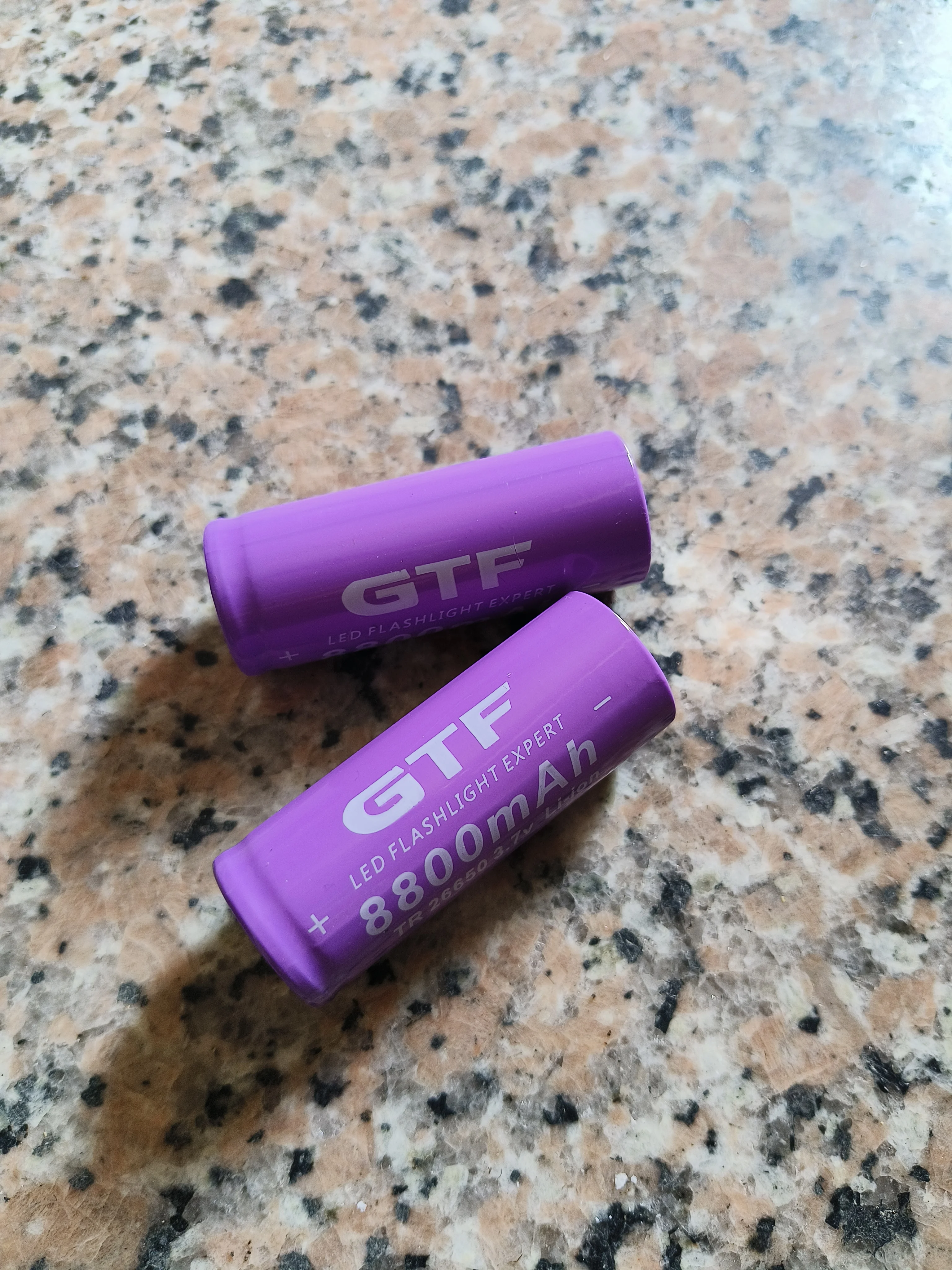 $$$%%%@ New Original 26650battery 3.7V 8800mAh Lithium-ion Rechargeable Battery, Suitable for Flashlight DIY and Other Fields,
$$$%%%@ New Original 26650battery 3.7V 8800mAh Lithium-ion Rechargeable Battery, Suitable for Flashlight DIY and Other Fields,