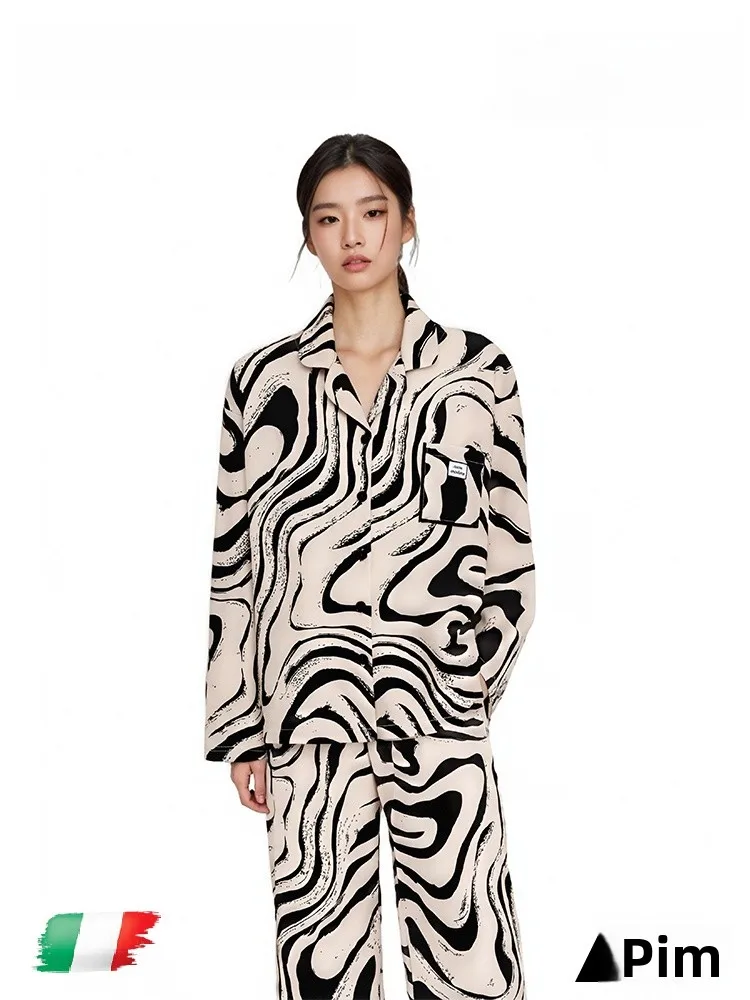PinkBread Zebra Pattern Women's Pure Cotton Sleepwear Set Spring Autumn High Sensation Can Be Worn outside Home Clothes
PinkBread Zebra Pattern Women's Pure Cotton Sleepwear Set Spring Autumn High Sensation Can Be Worn outside Home Clothes