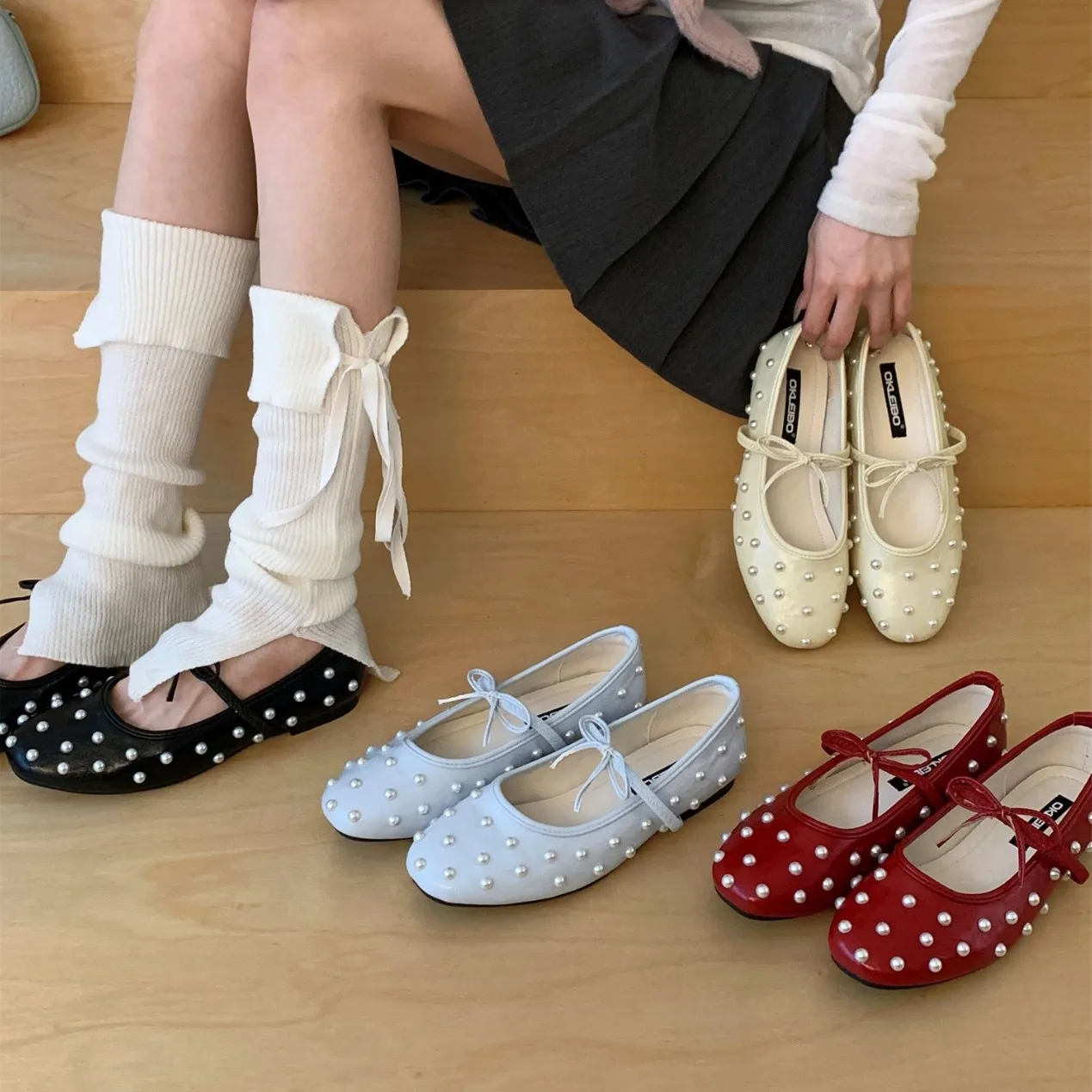 Spring Summer 2026 Pearl Knot Flat Mouth Single Shoes round Head Slip-On Grandma Style Fashionable Design Sensation
Spring Summer 2026 Pearl Knot Flat Mouth Single Shoes round Head Slip-On Grandma Style Fashionable Design Sensation