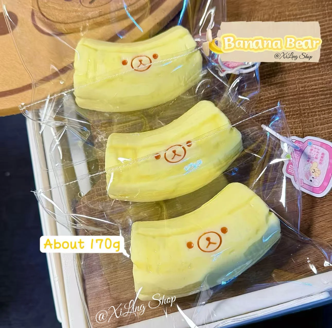 1Pc handmade Squishy with BUTTER texture - Banana bear shaped to relieve stress - Food grade silicone
1Pc handmade Squishy with BUTTER texture - Banana bear shaped to relieve stress - Food grade silicone