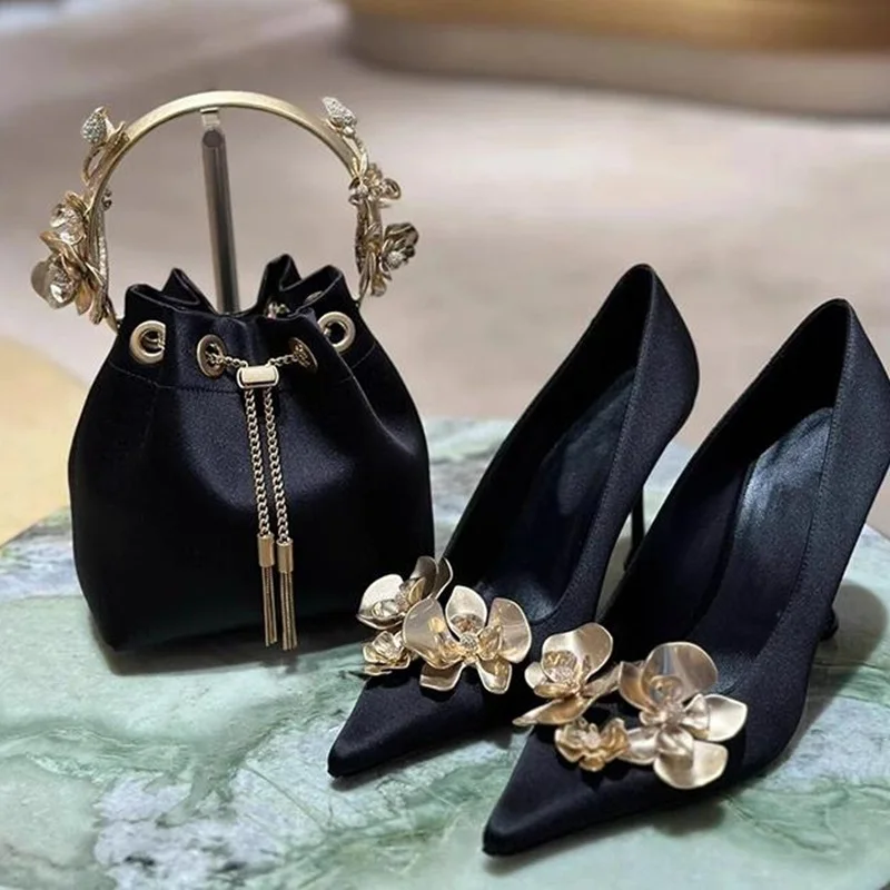 Gold Flower Women Black Shoes Satin Slip On Shallow Pointed Toe Cover Heels Business Work Club Party Shoes 9cm
Gold Flower Women Black Shoes Satin Slip On Shallow Pointed Toe Cover Heels Business Work Club Party Shoes 9cm
