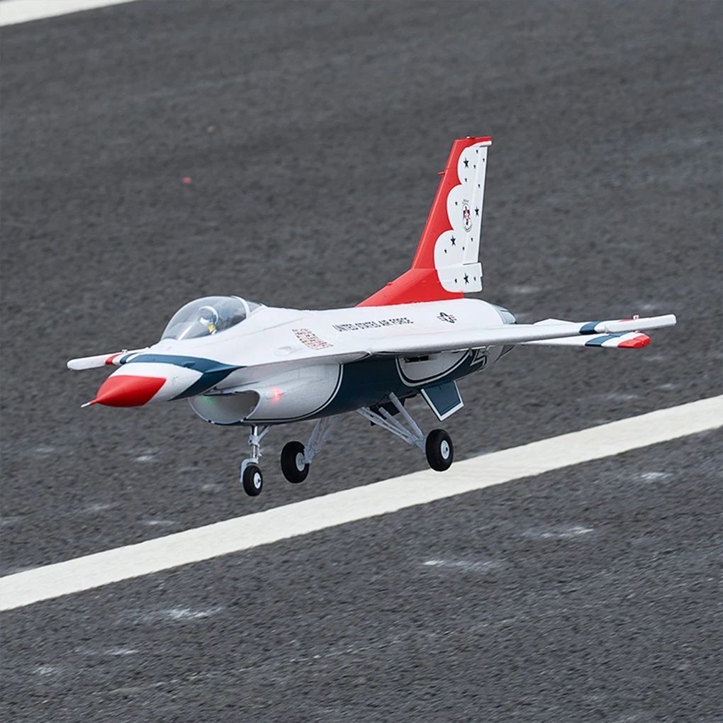 FMS 64mm F16 PNP F-16 RC Jet Plane Remote Control Brushless Airplane Jet EDF Aircraft Fighter For Adults Gift hobby
FMS 64mm F16 PNP F-16 RC Jet Plane Remote Control Brushless Airplane Jet EDF Aircraft Fighter For Adults Gift hobby