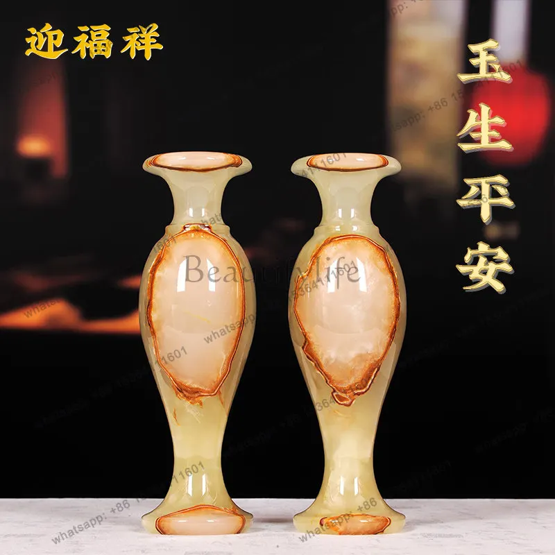 Natural jade vase ornament Chinese engraving craft gifts Home decoration
Natural jade vase ornament Chinese engraving craft gifts Home decoration