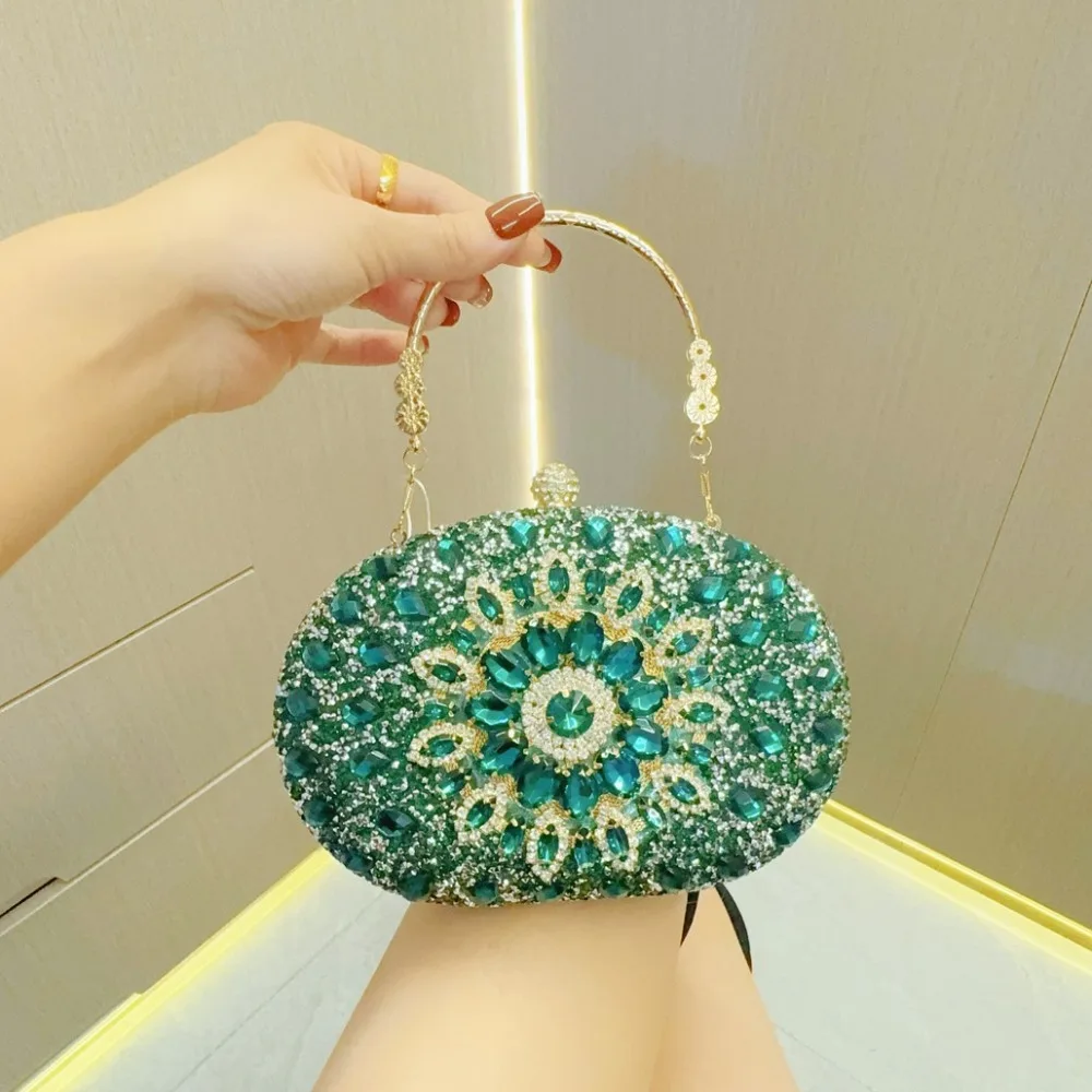 Fashion Luxury Rhinestone Evening Banquet Bag Wrist Bag Crystal Qipao Handbag Shoulder Bag Ladies Clutch Bag Wedding
Fashion Luxury Rhinestone Evening Banquet Bag Wrist Bag Crystal Qipao Handbag Shoulder Bag Ladies Clutch Bag Wedding