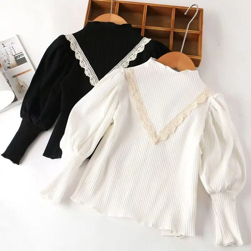Girls' Bubble Sleeve Bottom Shirt Spring And Autumn New Fashionable Children's White Half High Collar Long Sleeve T-shirt Top
Girls' Bubble Sleeve Bottom Shirt Spring And Autumn New Fashionable Children's White Half High Collar Long Sleeve T-shirt Top