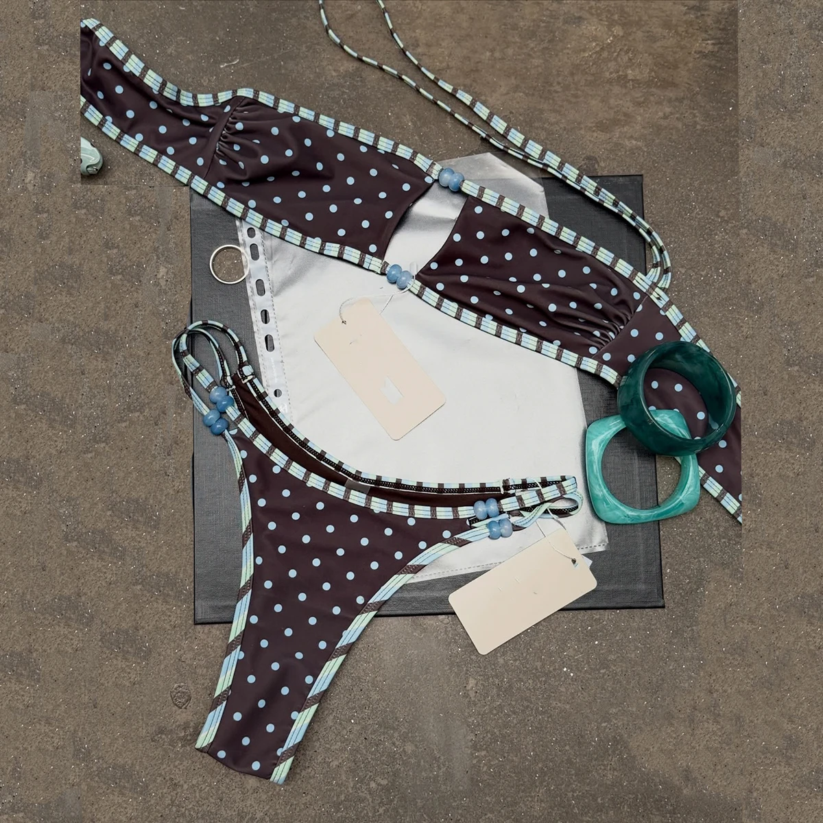 Bandeau Bikinis 2026 Sexy Women Swimsuit Swimwear Female Bikini Set Brazilian Dot Biquini Bathing Suit Swimming Suit Beachwear
Bandeau Bikinis 2026 Sexy Women Swimsuit Swimwear Female Bikini Set Brazilian Dot Biquini Bathing Suit Swimming Suit Beachwear