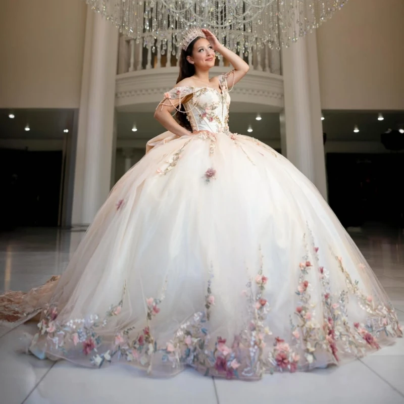 Light Champagne Ball Gown Quinceanera Dresses Applique Flower Beading Crystal Bow Tiered Tull Corset Off The Shoulder Sweet 16
Light Champagne Ball Gown Quinceanera Dresses Applique Flower Beading Crystal Bow Tiered Tull Corset Off The Shoulder Sweet 16