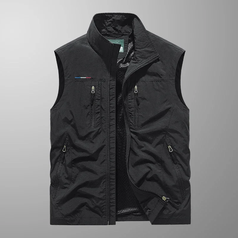 New men's multi pocket vest casual men's mesh breathable vest sleeveless jacket men's outdoor vest fishing suit popular
New men's multi pocket vest casual men's mesh breathable vest sleeveless jacket men's outdoor vest fishing suit popular