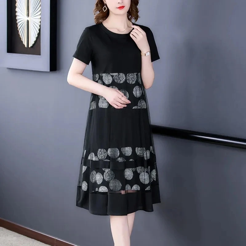 Women Short Sleeve Dress 2023 New Summer Fake Two Pieces Print Mother Dress Fashion Loose Middle-aged Female Black Vestido 4XL
Women Short Sleeve Dress 2023 New Summer Fake Two Pieces Print Mother Dress Fashion Loose Middle-aged Female Black Vestido 4XL