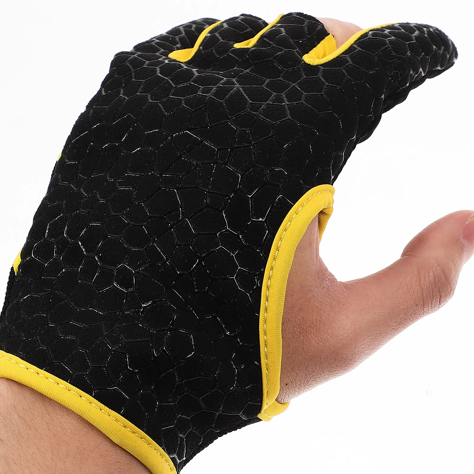 1Pair Professional Anti-Slip Bowling Gloves Silicone Breathable Wrist Support Flexible Sports Gloves 3-Fingers Exposure Yellow
1Pair Professional Anti-Slip Bowling Gloves Silicone Breathable Wrist Support Flexible Sports Gloves 3-Fingers Exposure Yellow