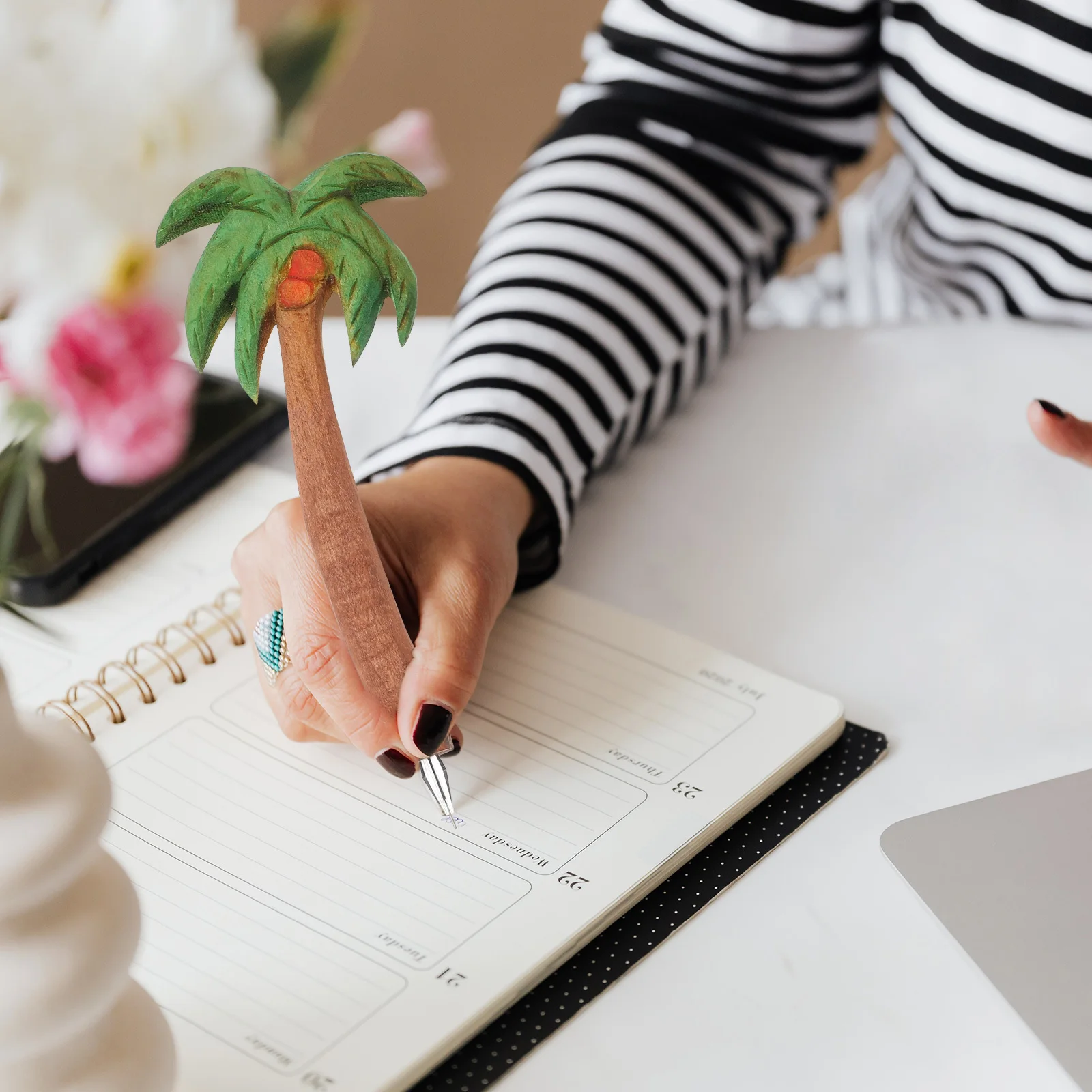 1pc Coconut-Tree Wooden Ballpoint Pen Smooth Writing Wood Pen For School Office Stationery Vintage Design Gift
1pc Coconut-Tree Wooden Ballpoint Pen Smooth Writing Wood Pen For School Office Stationery Vintage Design Gift