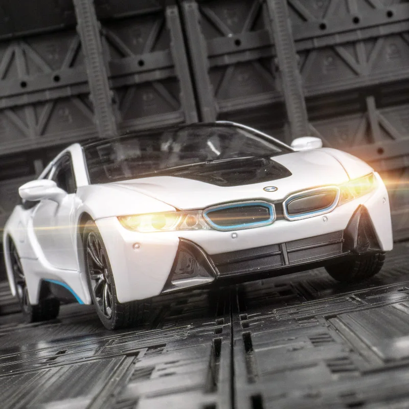 1:22 simulation BMW I8 alloy supercar model doors can be opened has simulated sound and lighting functions, rich details
1:22 simulation BMW I8 alloy supercar model doors can be opened has simulated sound and lighting functions, rich details