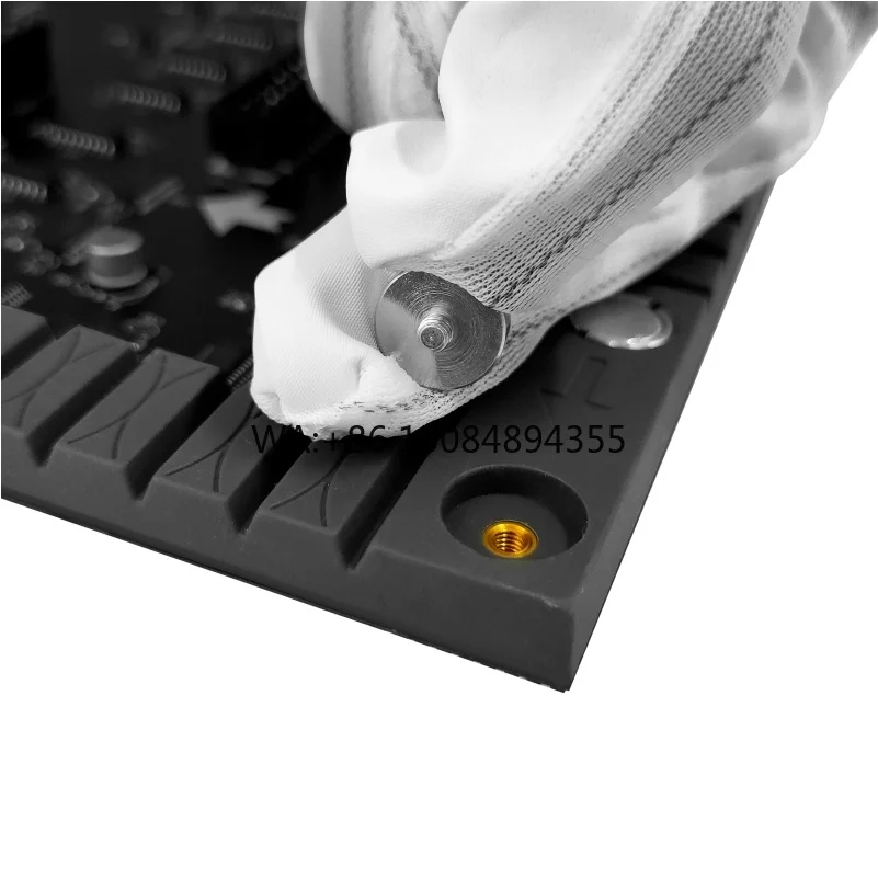 Flexible P1.86 LED Display Indoor Exhibition Double-Curved Surface Ribbon-Shaped Cylindrical Design Science Museum Halls 4K
Flexible P1.86 LED Display Indoor Exhibition Double-Curved Surface Ribbon-Shaped Cylindrical Design Science Museum Halls 4K