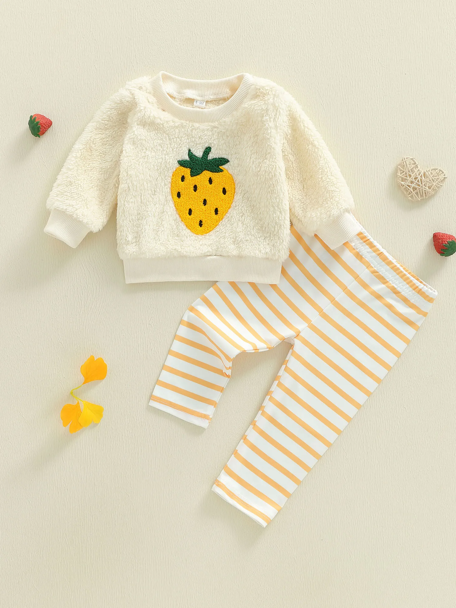 Adorable Infant Girl Winter Clothes Cute Bear Print Hooded Jacket and Pants 2 Piece Set for Cold Weather
Adorable Infant Girl Winter Clothes Cute Bear Print Hooded Jacket and Pants 2 Piece Set for Cold Weather
