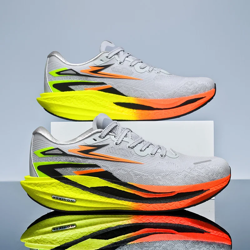 Мужские кроссовки с сеткой, дышащая, амортизирующая, противоскользящая, с плоской подошвой, молодежная спортивная обувь для соревнований по бегу
Мужские кроссовки с сеткой, дышащая, амортизирующая, противоскользящая, с плоской подошвой, молодежная спортивная обувь для соревнований по бегу