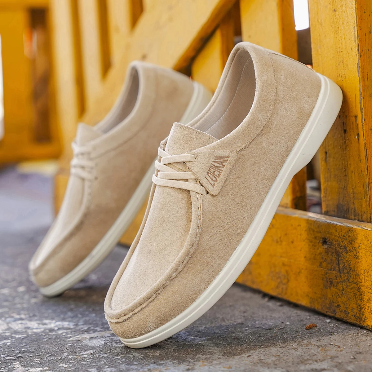 Мужская повседневная спортивная походная модная уличная удобная мода
Мужская повседневная спортивная походная модная уличная удобная мода