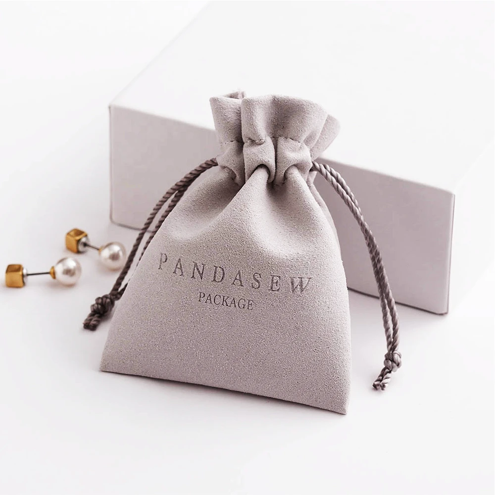 Microfiber Jewelry Pouch with Drawstring, Packaging Bags for Wedding, Birthday, Engagement Gift, Customized Logo, 12x10cm, 50PCs
Microfiber Jewelry Pouch with Drawstring, Packaging Bags for Wedding, Birthday, Engagement Gift, Customized Logo, 12x10cm, 50PCs