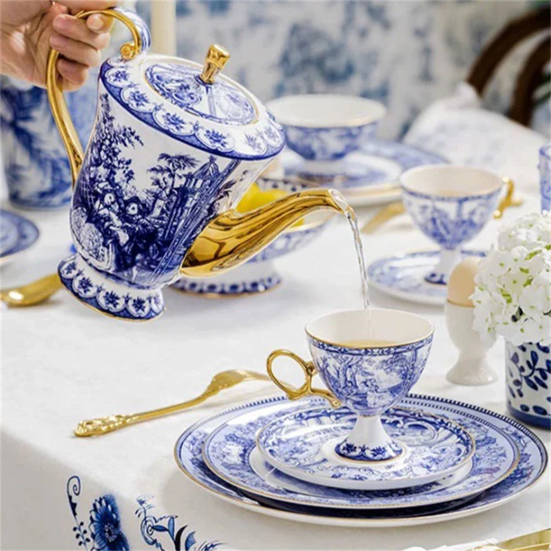 Китайская керамическая синяя и цветочная кофейная чашка, блюдце, тарелка, чайник, костюм, высокотемпературная чаша для обжига послеобеденного чая
Китайская керамическая синяя и цветочная кофейная чашка, блюдце, тарелка, чайник, костюм, высокотемпературная чаша для обжига послеобеденного чая