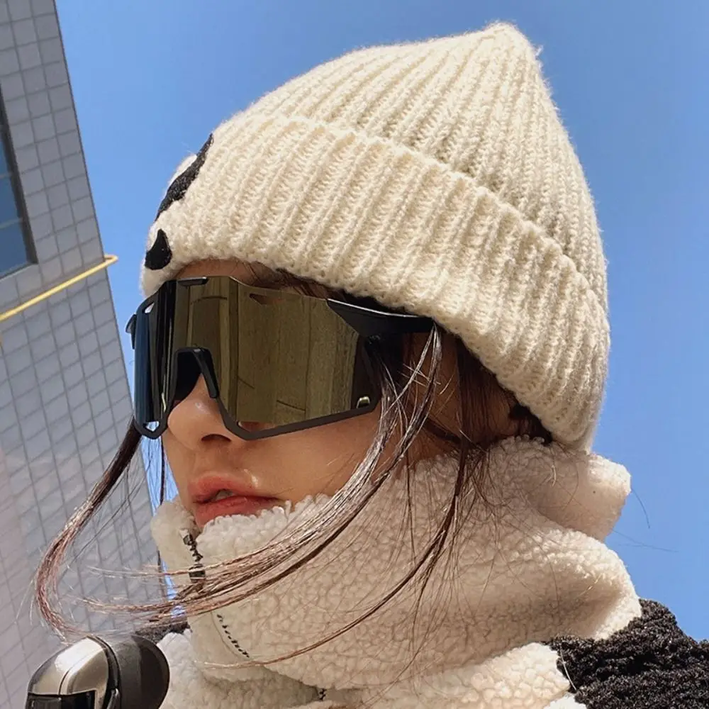 Sports Goggle UV400 Riding Glasses UV Protection Windproof Cycling Sunglasses Fashion Sand Proof Bicycle Sports Glasses Men
Sports Goggle UV400 Riding Glasses UV Protection Windproof Cycling Sunglasses Fashion Sand Proof Bicycle Sports Glasses Men
