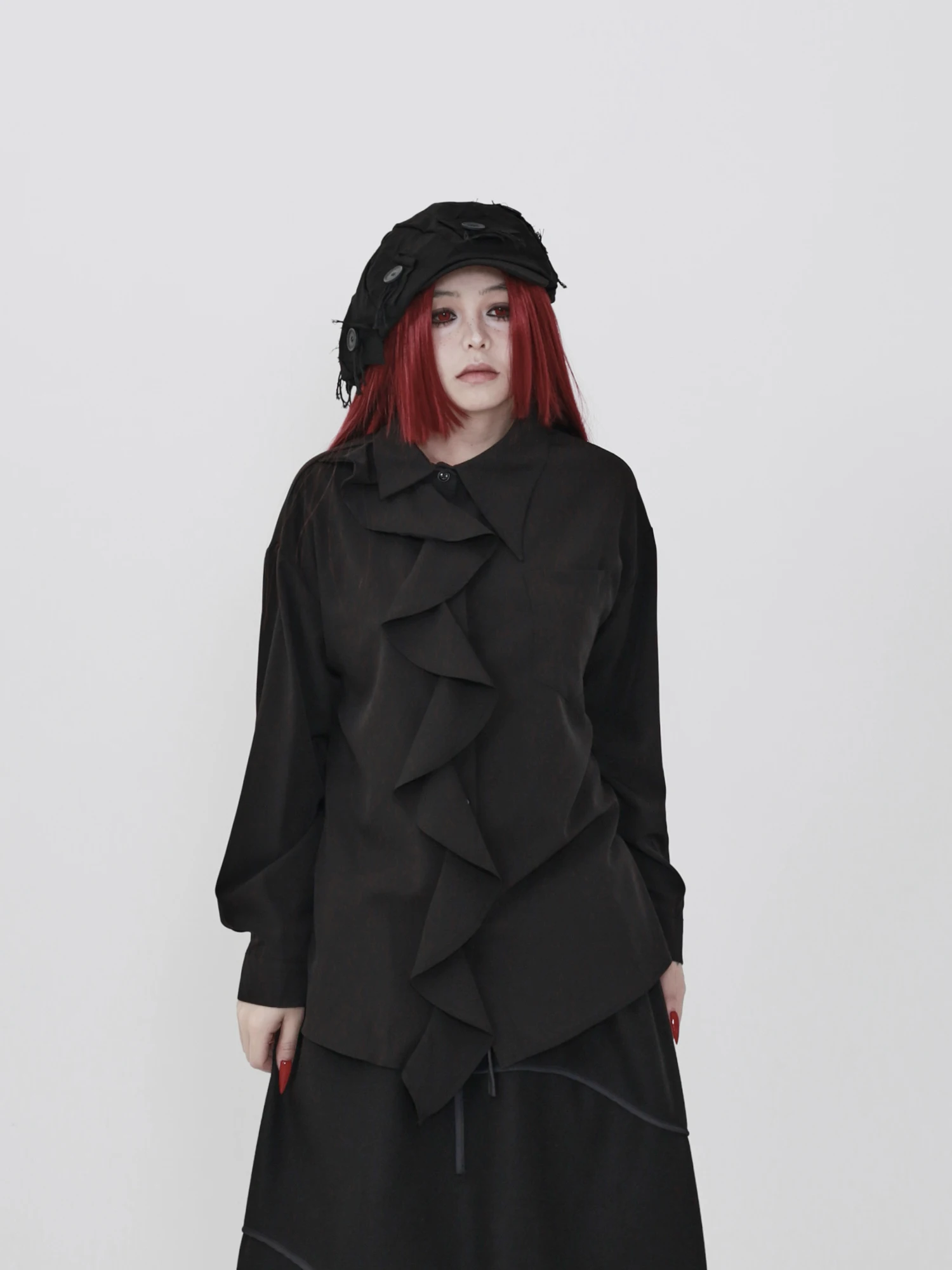 Invisible Seek Layered Ink Color Pleats Spring Autumn Dark Simple Asymmetric Cut Loose Black Shirt Draping Loose Black Shirt
Invisible Seek Layered Ink Color Pleats Spring Autumn Dark Simple Asymmetric Cut Loose Black Shirt Draping Loose Black Shirt
