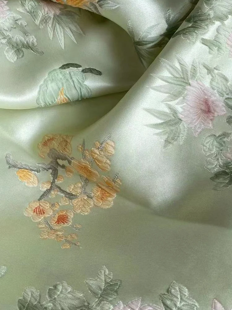 Real Silk Stretch Crepe Jacquard Print Fabric Chenxi Four Seasons Flowers Cheongsam Material
Real Silk Stretch Crepe Jacquard Print Fabric Chenxi Four Seasons Flowers Cheongsam Material