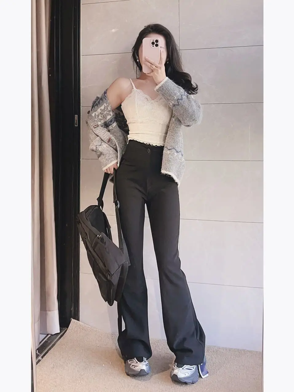 Брюки-клеш с высокой талией Bla, романтические, весенние, с высокой эластичностью, кружевной отделкой, эффектом похудения, Princ Barbara Home
Брюки-клеш с высокой талией Bla, романтические, весенние, с высокой эластичностью, кружевной отделкой, эффектом похудения, Princ Barbara Home