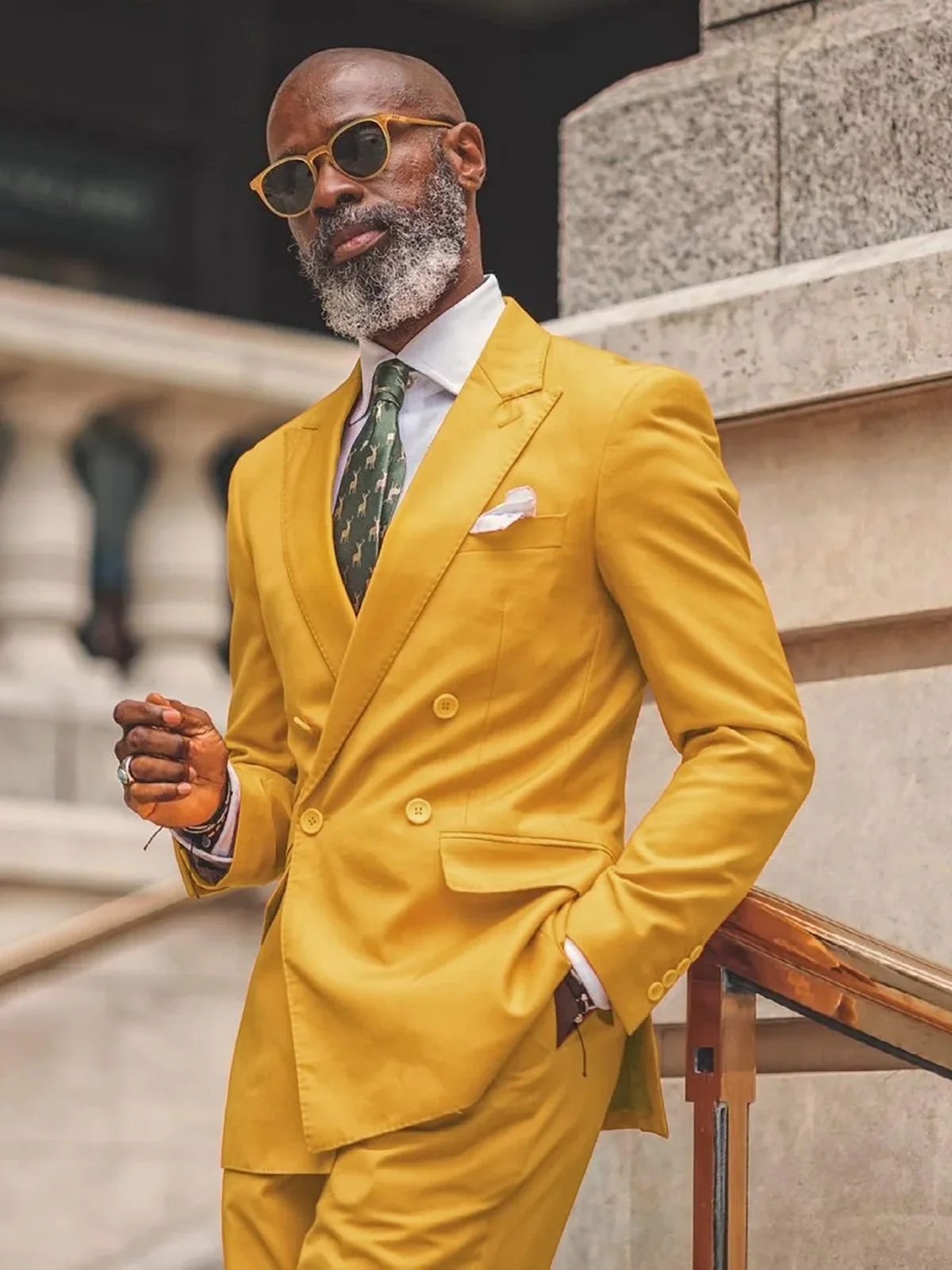 Gold Casual Peaked Lapel Suits for Men Slim Fit Double Breasted Solid Custom Man Suit Trajes De Hombre Anzug Herren Men Suits
Gold Casual Peaked Lapel Suits for Men Slim Fit Double Breasted Solid Custom Man Suit Trajes De Hombre Anzug Herren Men Suits