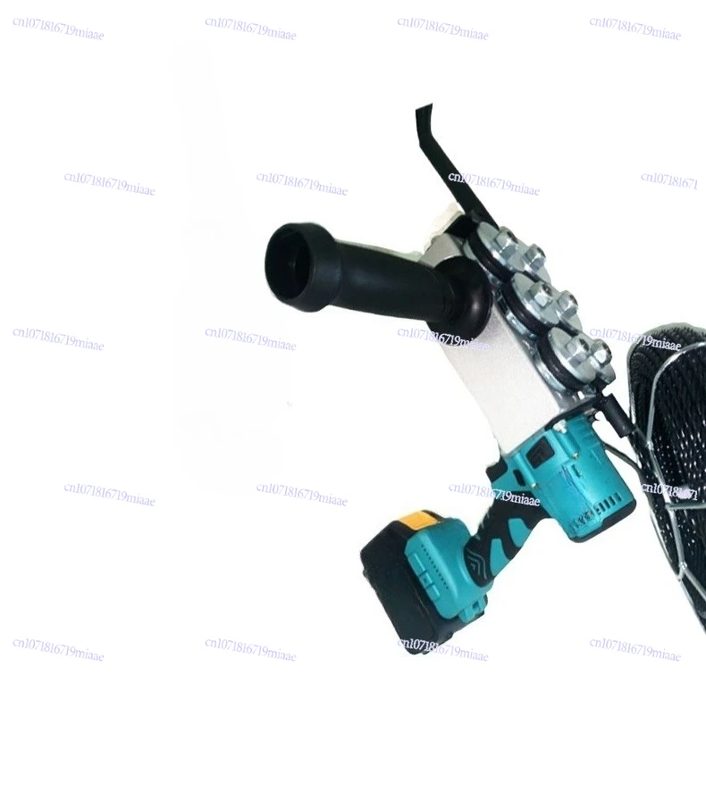 Lithium battery cable pulling machine, threading device, dark tube threading charging
Lithium battery cable pulling machine, threading device, dark tube threading charging