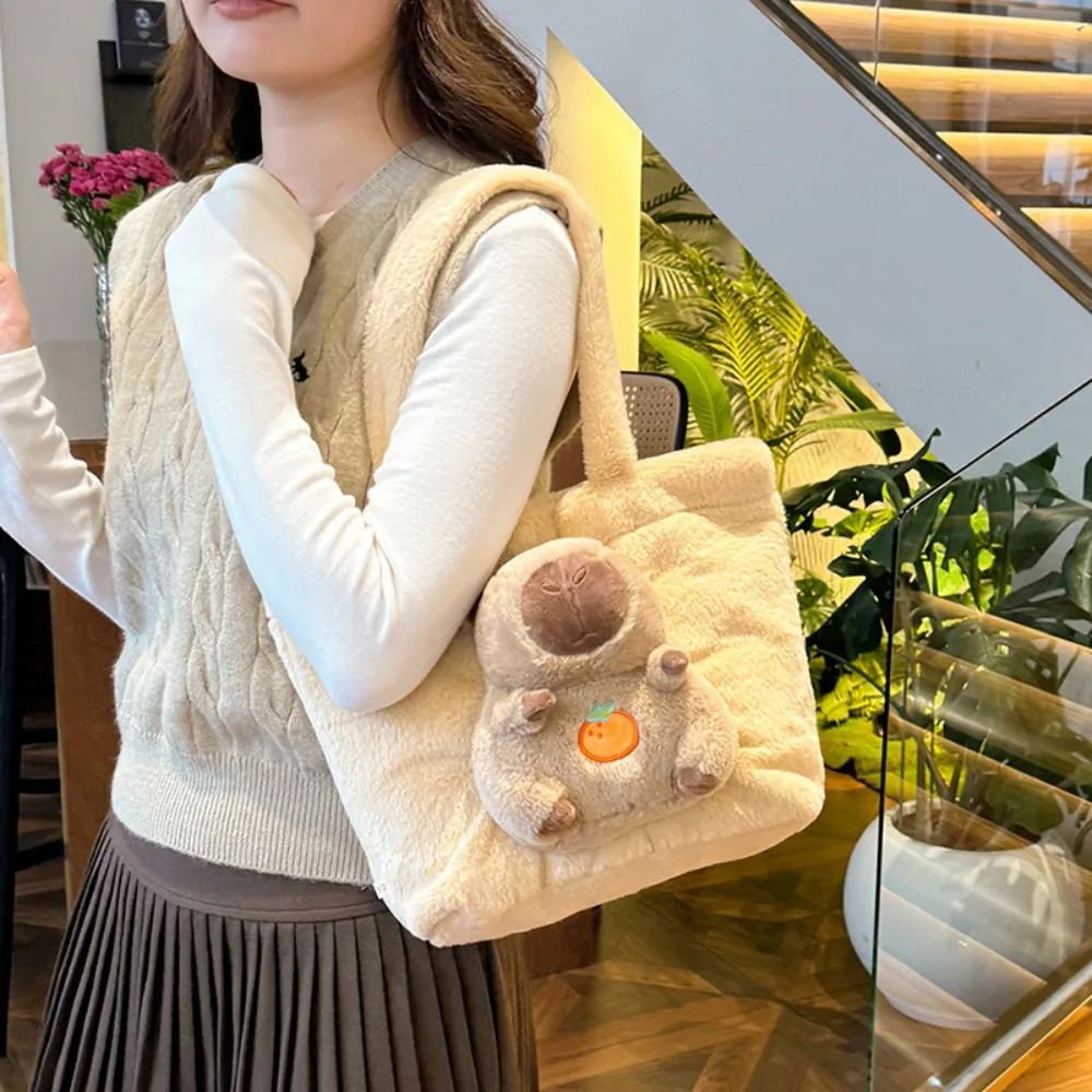 Fashion Cartoon Doll Capybara Handbag Korean Style Large Capacity Plush Tote Bag Fluffy Cute Shoulder Bag Winter
Fashion Cartoon Doll Capybara Handbag Korean Style Large Capacity Plush Tote Bag Fluffy Cute Shoulder Bag Winter