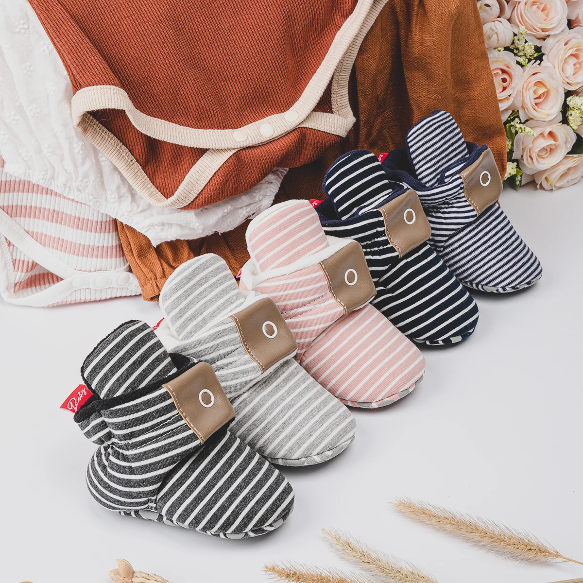 Baby Sock Shoes Newborn Girls Boys Stripe Pattern Buckle Soft Sole Anti-slip Simple First Walkers Toddler Infant Shoes
Baby Sock Shoes Newborn Girls Boys Stripe Pattern Buckle Soft Sole Anti-slip Simple First Walkers Toddler Infant Shoes