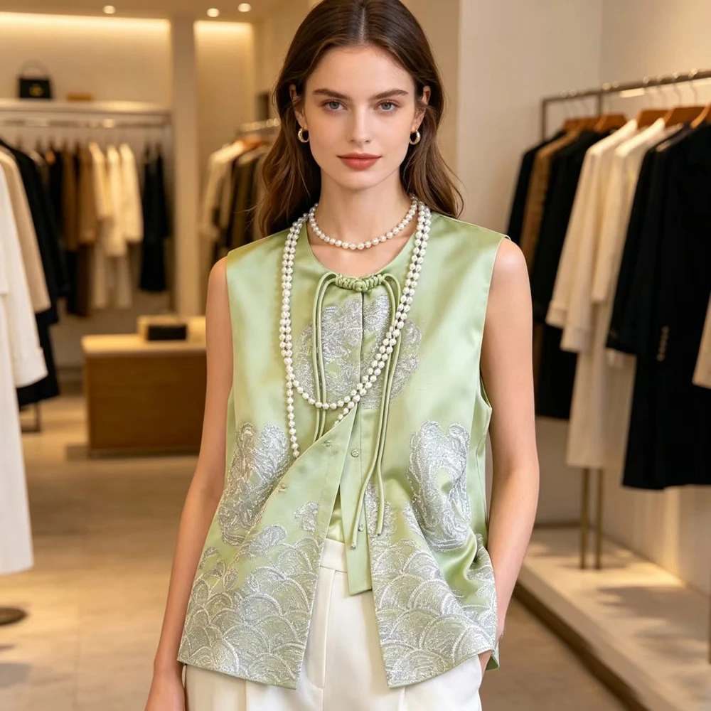 Vintage Women Floral Embroidery Vest Jackets Summer National Style Tassels Waistcoat Casual Ladies Short Tang Suit Vest Tops
Vintage Women Floral Embroidery Vest Jackets Summer National Style Tassels Waistcoat Casual Ladies Short Tang Suit Vest Tops
