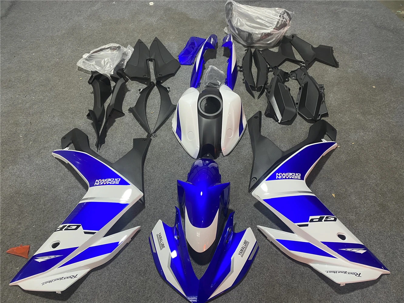 Обтекатель мотоцикла подходит для YZF R3 2015 2016 2017 2018 R3 15 16 17 18 обтекатель корпуса синий белый
Обтекатель мотоцикла подходит для YZF R3 2015 2016 2017 2018 R3 15 16 17 18 обтекатель корпуса синий белый