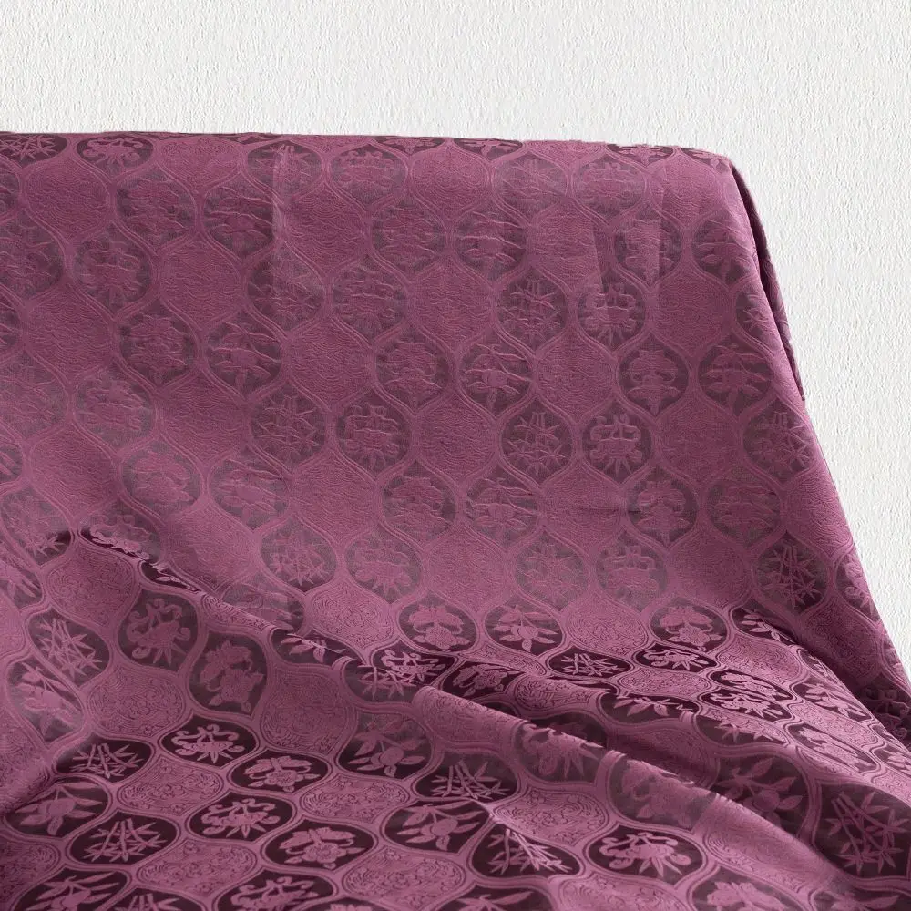 High Quality Real Silk 50Momme Chinese Style Traditional Xiangyun Yarn Fabric Shunde Clothing Fabrics Cloth
High Quality Real Silk 50Momme Chinese Style Traditional Xiangyun Yarn Fabric Shunde Clothing Fabrics Cloth