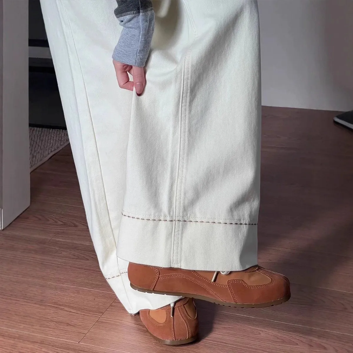American Style High Waist Loose Fit Women's Jeans Spring Autumn Versatile Pear Shape Body Slim Straight Leg Wide Leg Pants
American Style High Waist Loose Fit Women's Jeans Spring Autumn Versatile Pear Shape Body Slim Straight Leg Wide Leg Pants