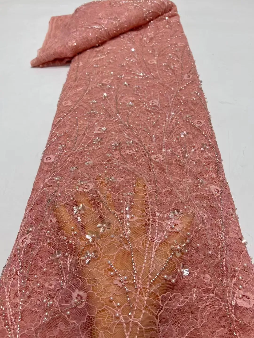Latest African Milk Silk Cord Lace Fabric 2023 High Quality French Tulle Embroidery Mesh Sequins Nigerian Lace Material
Latest African Milk Silk Cord Lace Fabric 2023 High Quality French Tulle Embroidery Mesh Sequins Nigerian Lace Material