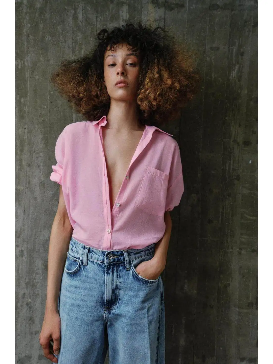 Loose Long Sleeve Shirt Casual Style Decorative Button Closure Patch Pocket Turn-down Collar Women's Comfortable Breathable C...
Loose Long Sleeve Shirt Casual Style Decorative Button Closure Patch Pocket Turn-down Collar Women's Comfortable Breathable C...