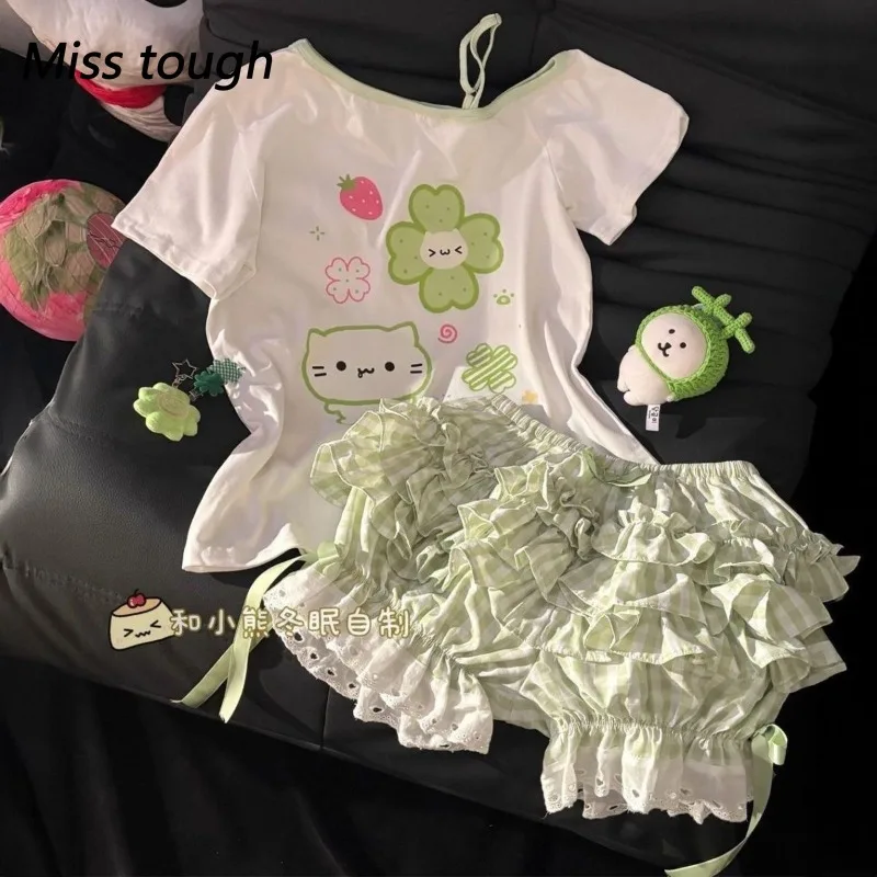 Летний комплект 2026: Японский стиль Лолита, преппи-стиль, женский комплект из 2 предметов – топ с коротким рукавом с четырехлистным клевером + кружевные брюки, корейский модный комплект
Летний комплект 2026: Японский стиль Лолита, преппи-стиль, женский комплект из 2 предметов – топ с коротким рукавом с четырехлистным клевером + кружевные брюки, корейский модный комплект