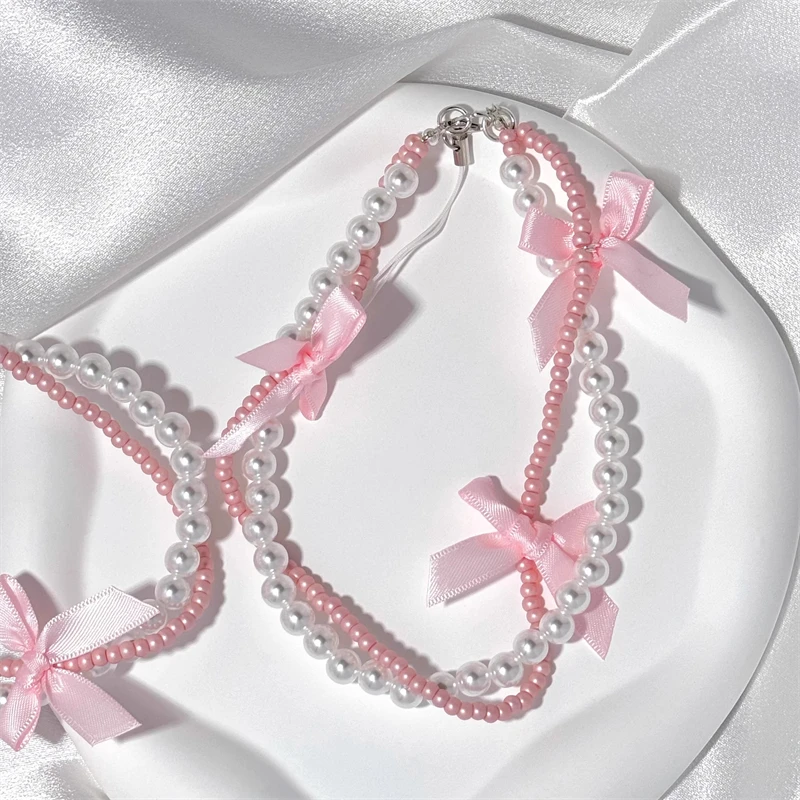 Корейский Y2K милый сладкий черный бант из бисера, цепочка для телефона, подвесной ремешок для iPhone, подвесная веревка, женские ювелирные изделия, кулон, украшение
Корейский Y2K милый сладкий черный бант из бисера, цепочка для телефона, подвесной ремешок для iPhone, подвесная веревка, женские ювелирные изделия, кулон, украшение