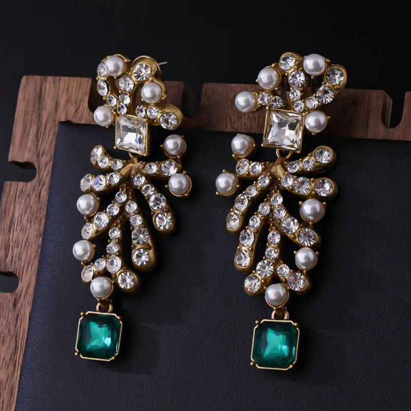 Court Antique Earrings Vintage Temperament Heavy Industry Earrings Pearl Water Drop Pendant Earrings
Court Antique Earrings Vintage Temperament Heavy Industry Earrings Pearl Water Drop Pendant Earrings