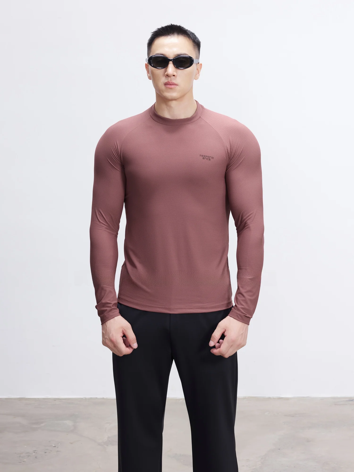 Responsive Men's Fitn Training Tight irt Long Sve Skin-friendly Soft High Elastic Sports Gymnasium Training Top
Responsive Men's Fitn Training Tight irt Long Sve Skin-friendly Soft High Elastic Sports Gymnasium Training Top