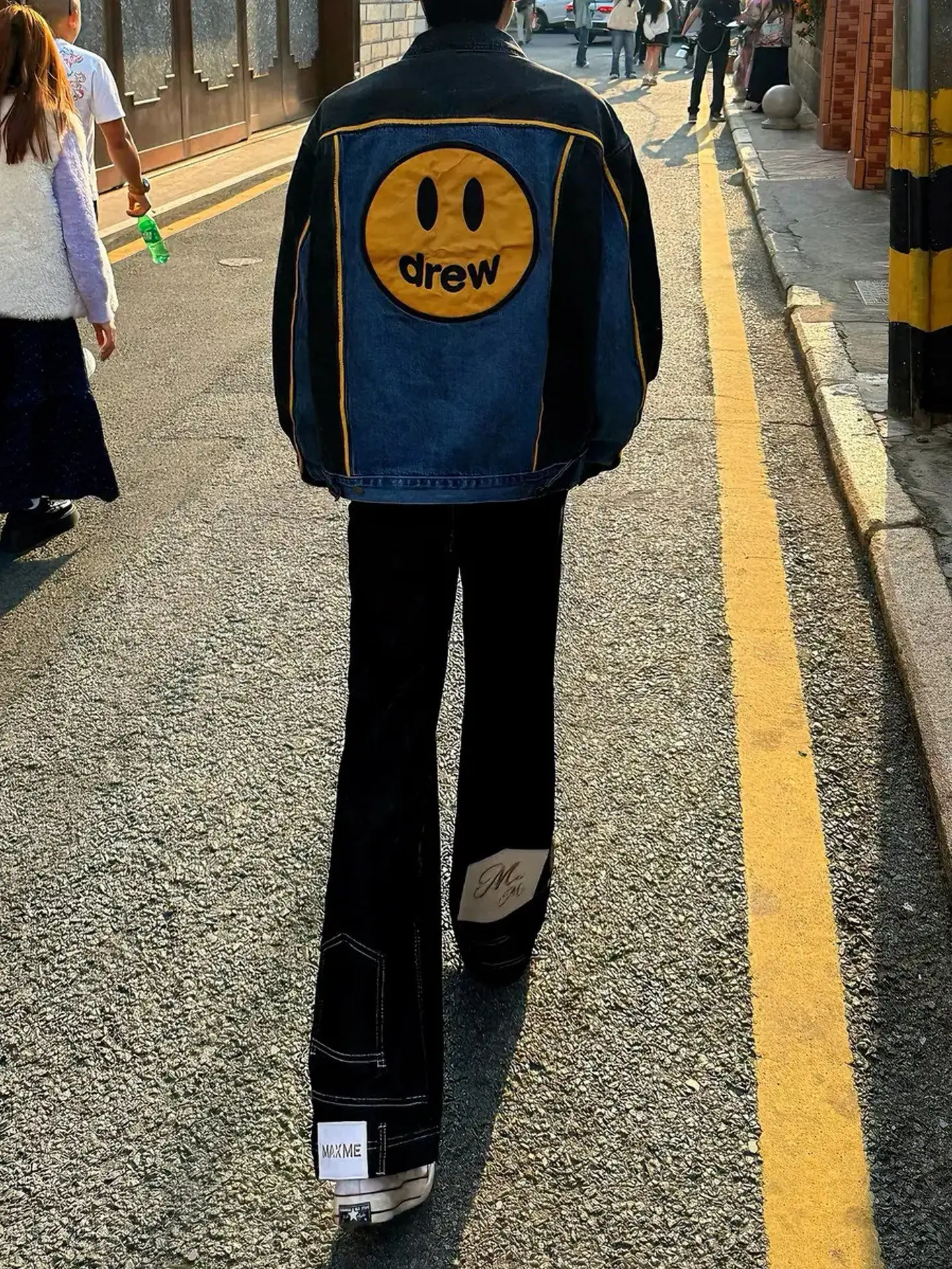 American Style Vintage Men's Color Hair Jeans Straight Leg Wide Leg Pants Durable Wear Resistant Loose Fit Jeans
American Style Vintage Men's Color Hair Jeans Straight Leg Wide Leg Pants Durable Wear Resistant Loose Fit Jeans