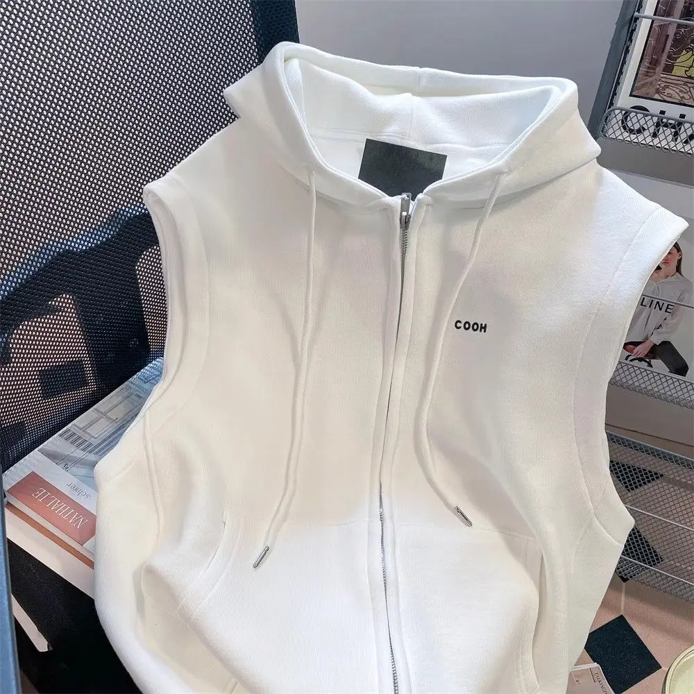 Japanese College Style Hoodie Vest Women's Spring Autumn Sleeveless Sports Casual Workwear Zipper Design Polyester Fabric
Japanese College Style Hoodie Vest Women's Spring Autumn Sleeveless Sports Casual Workwear Zipper Design Polyester Fabric