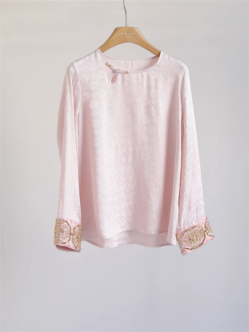 Chinese Sle Silk irt Women's Casual Mixed Heavy Embroidery Embroidered Beads Embellied Floral Pattern Long Sve irt
Chinese Sle Silk irt Women's Casual Mixed Heavy Embroidery Embroidered Beads Embellied Floral Pattern Long Sve irt