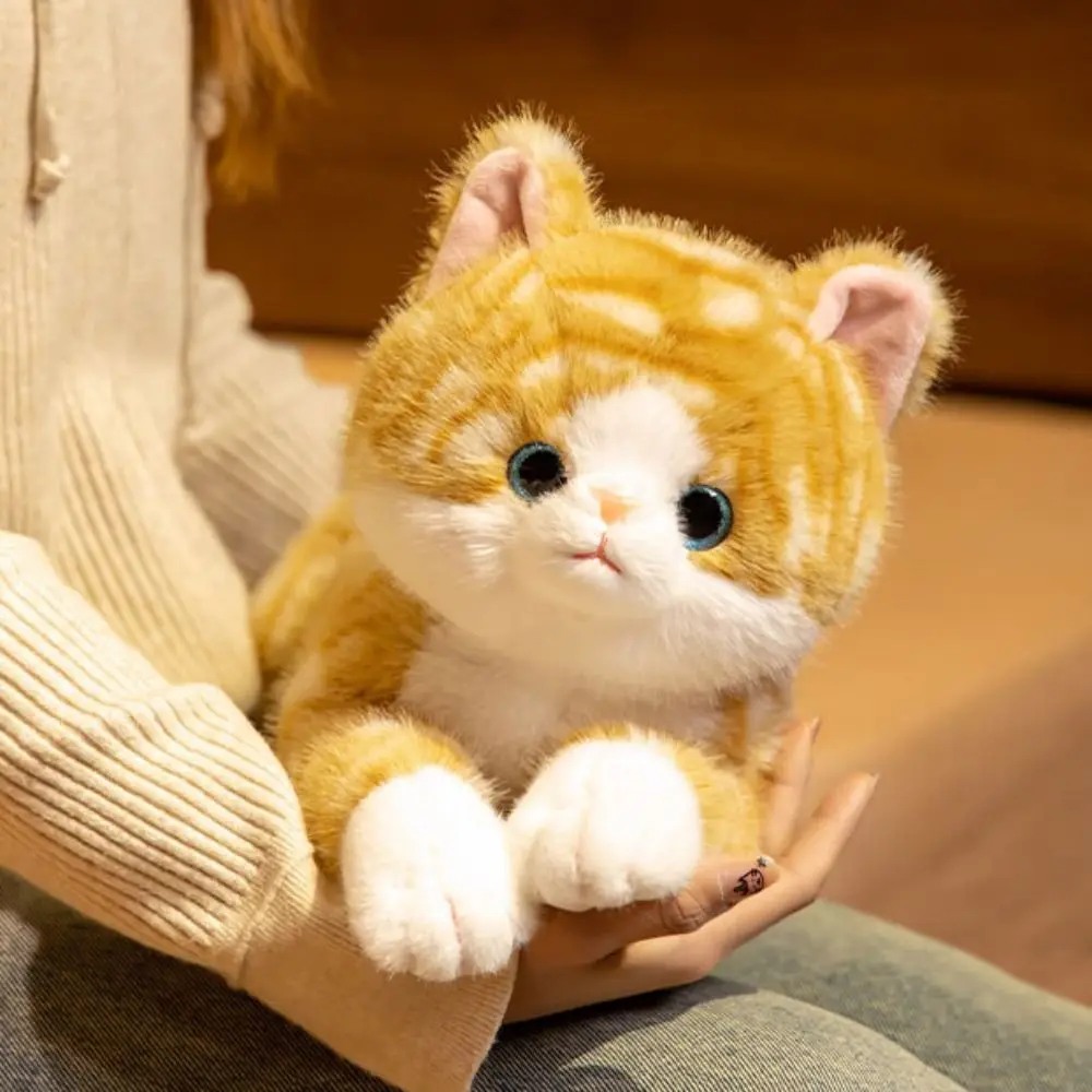 Lifelike Design Cuddly Kitten Lovely Lying Prone Lifelike Cat Cute Soft Texture Imitation Lying Cat Office Use
Lifelike Design Cuddly Kitten Lovely Lying Prone Lifelike Cat Cute Soft Texture Imitation Lying Cat Office Use