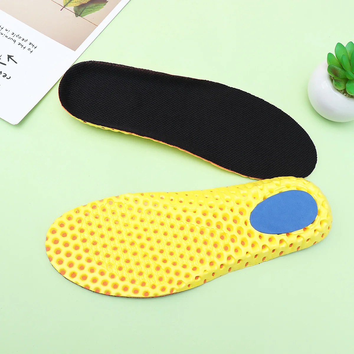 1 Pair Running Insoles 35-36 Shock Absorption Deodorization Breathable Fit For Sports Jogging Basketball Football Cycling Golf
1 Pair Running Insoles 35-36 Shock Absorption Deodorization Breathable Fit For Sports Jogging Basketball Football Cycling Golf
